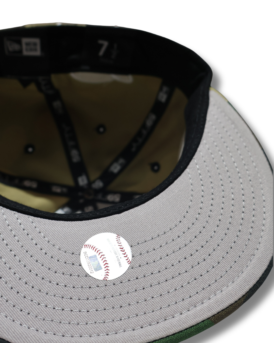 NY SUPREME CAMOU SCRIPT FITTED HAT