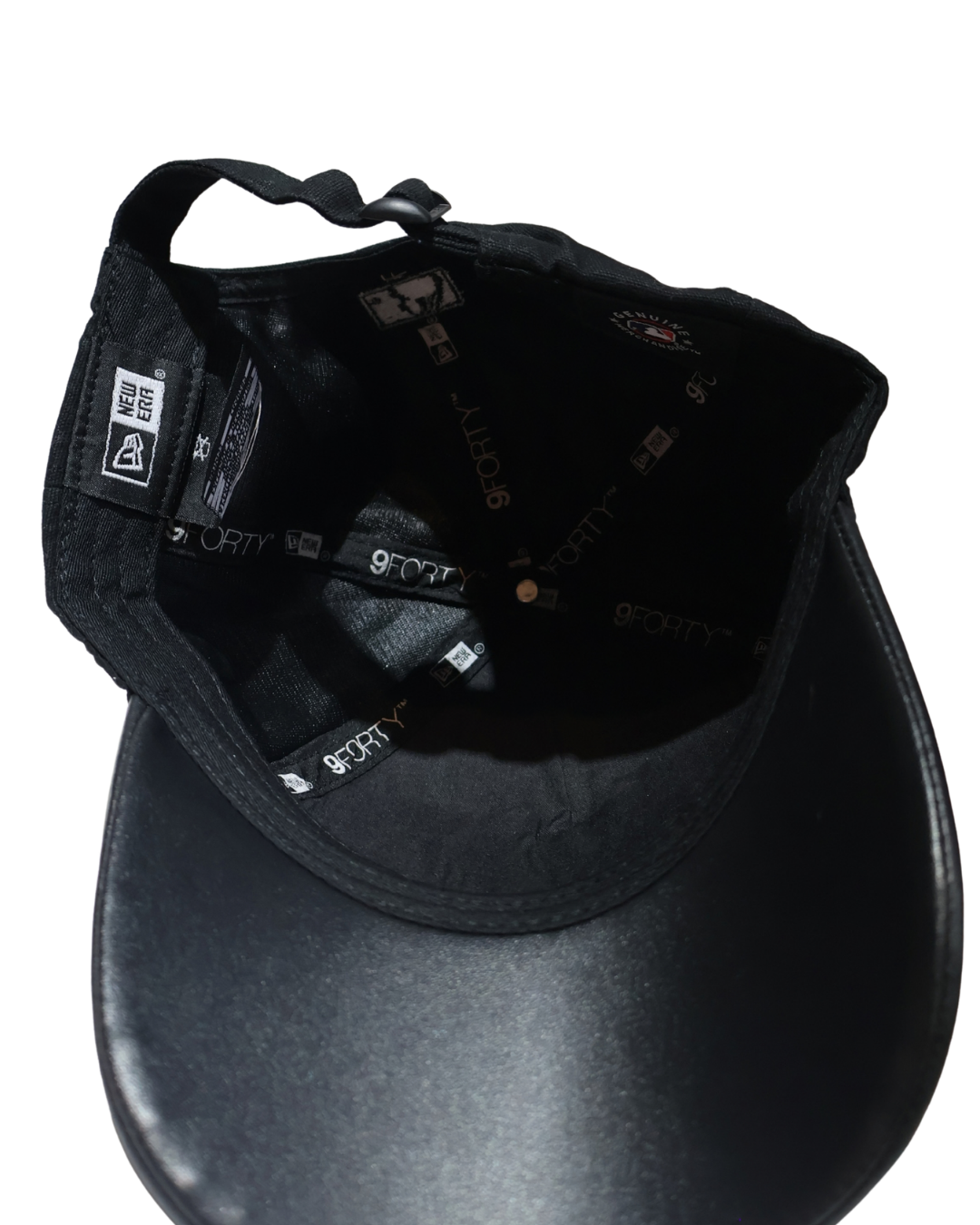 LEATHER NY BIG LOGO STRAPBACK