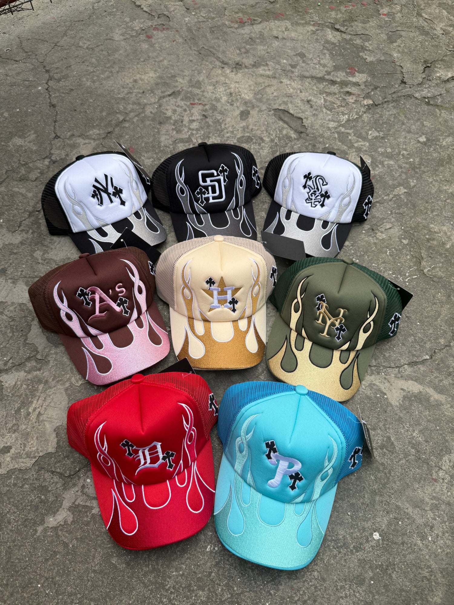 FLAME TRUCKER HAT