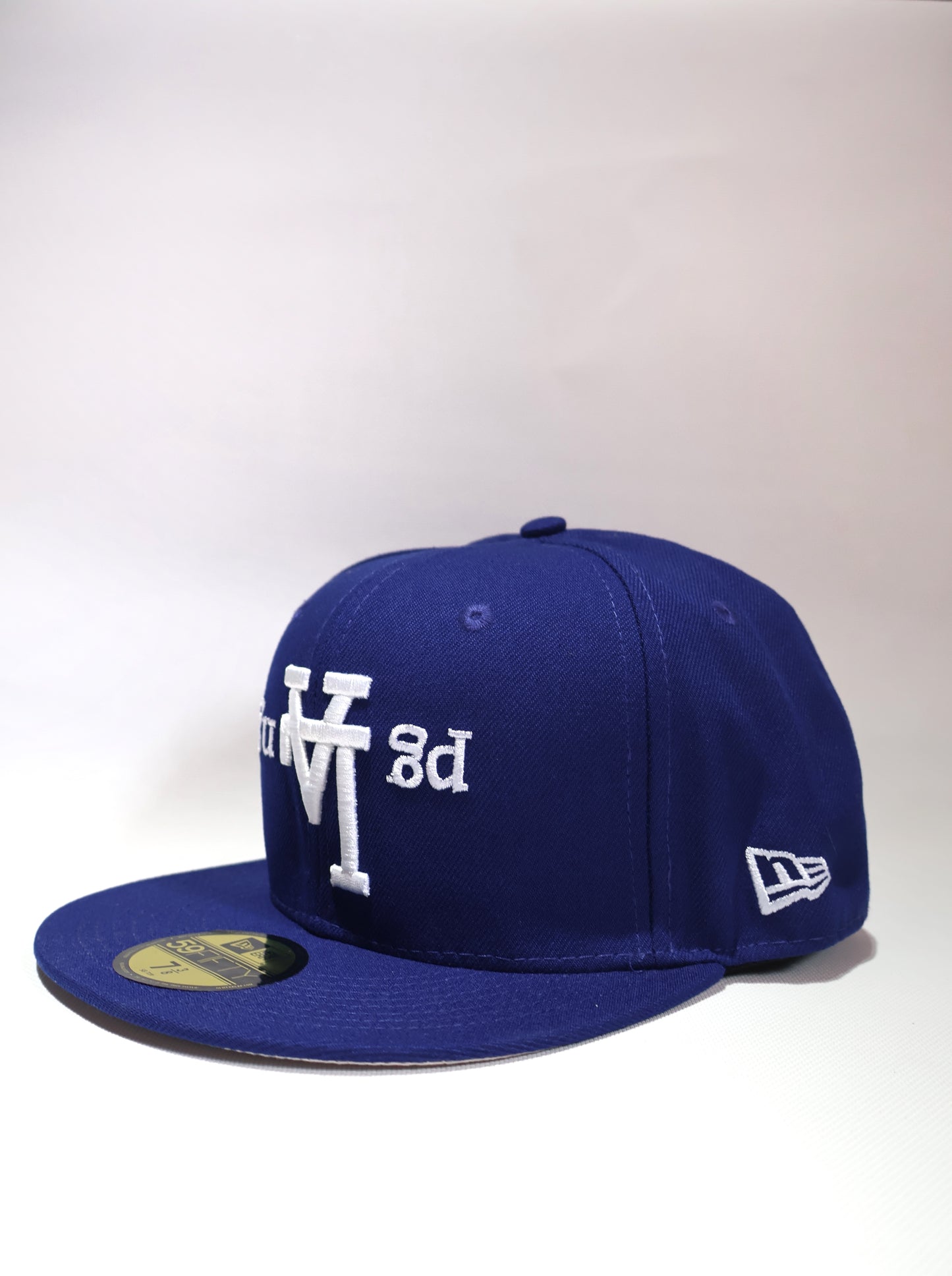 KENDRICK pg”LA”ng FITTED HAT