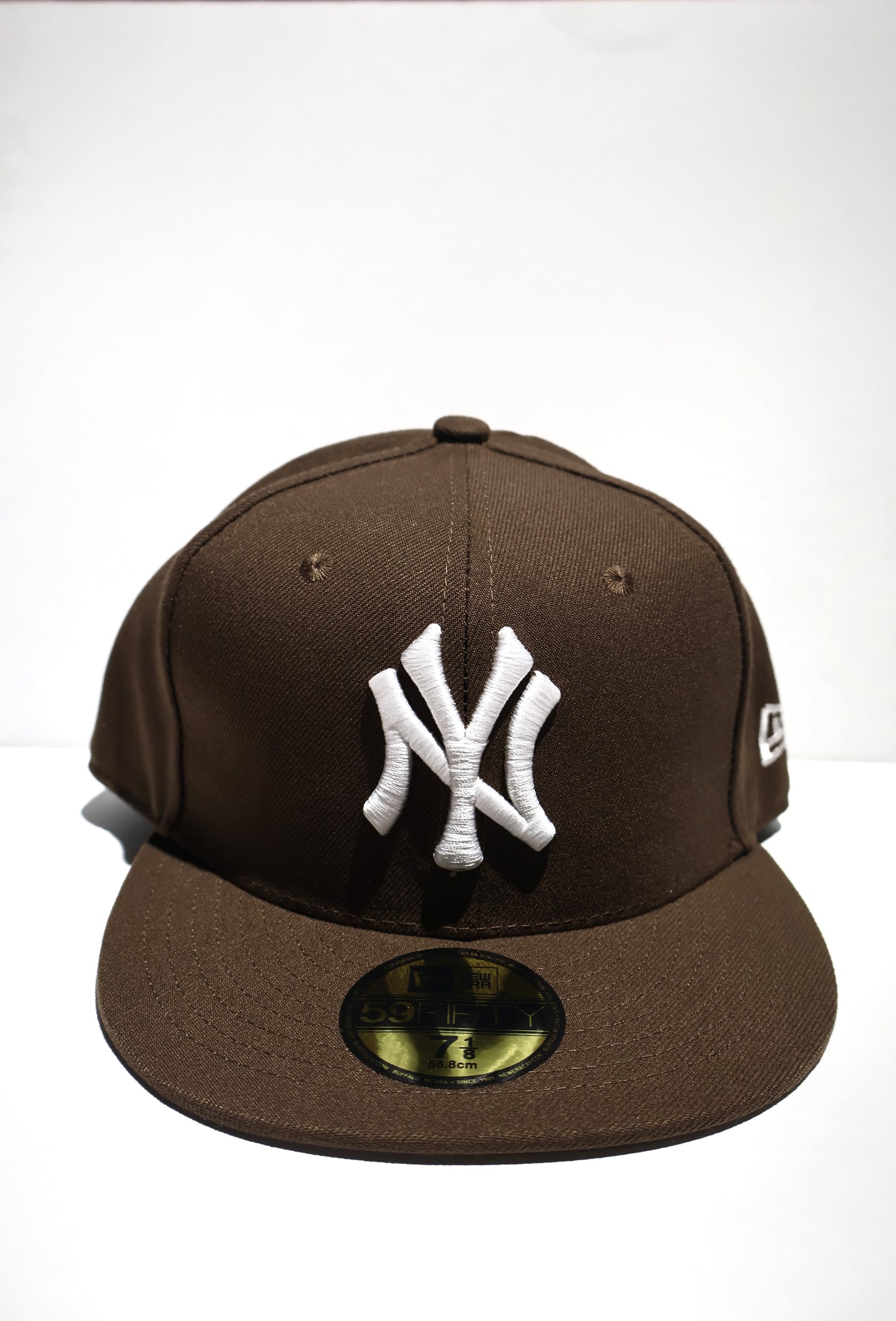 NY PLAIN BROWN FITTED HAT