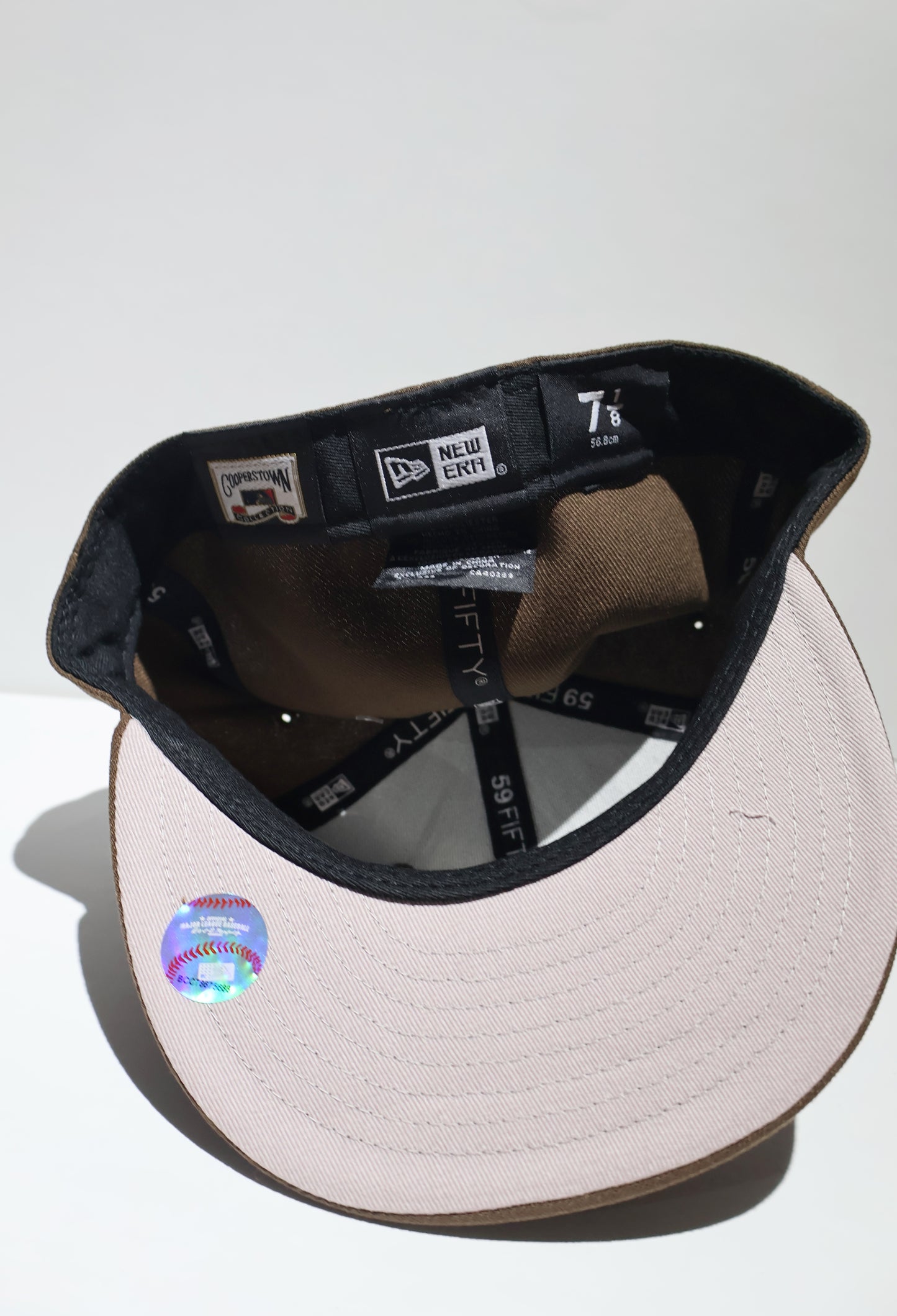 NY PLAIN BROWN FITTED HAT