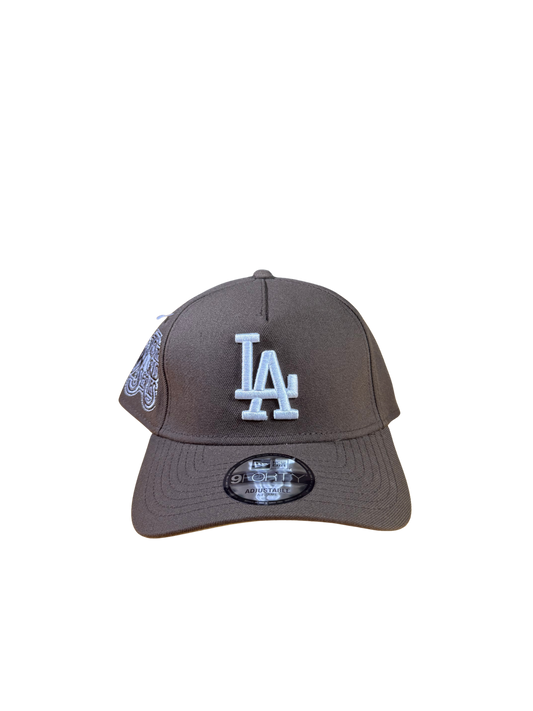 LA BROWN 9FORTY A-FRAME