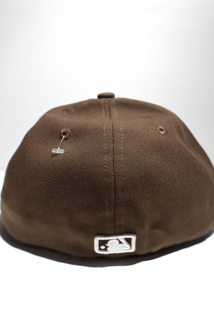 NY PLAIN BROWN FITTED HAT