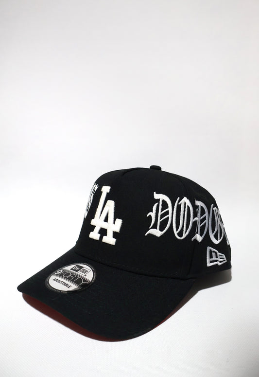 LA GOTHIC A FRAME HAT