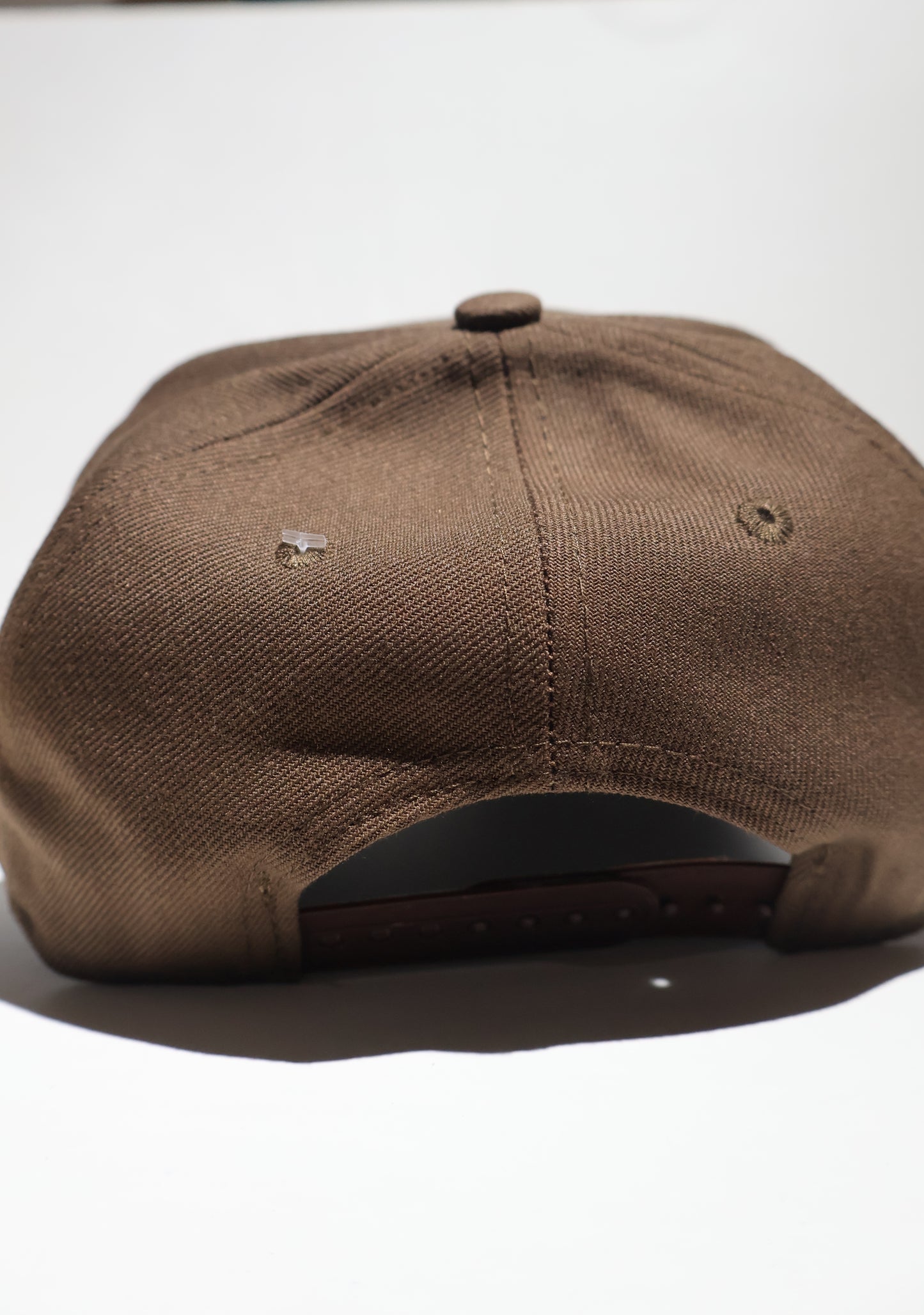 NY BROWN A FRAME SNAPACK
