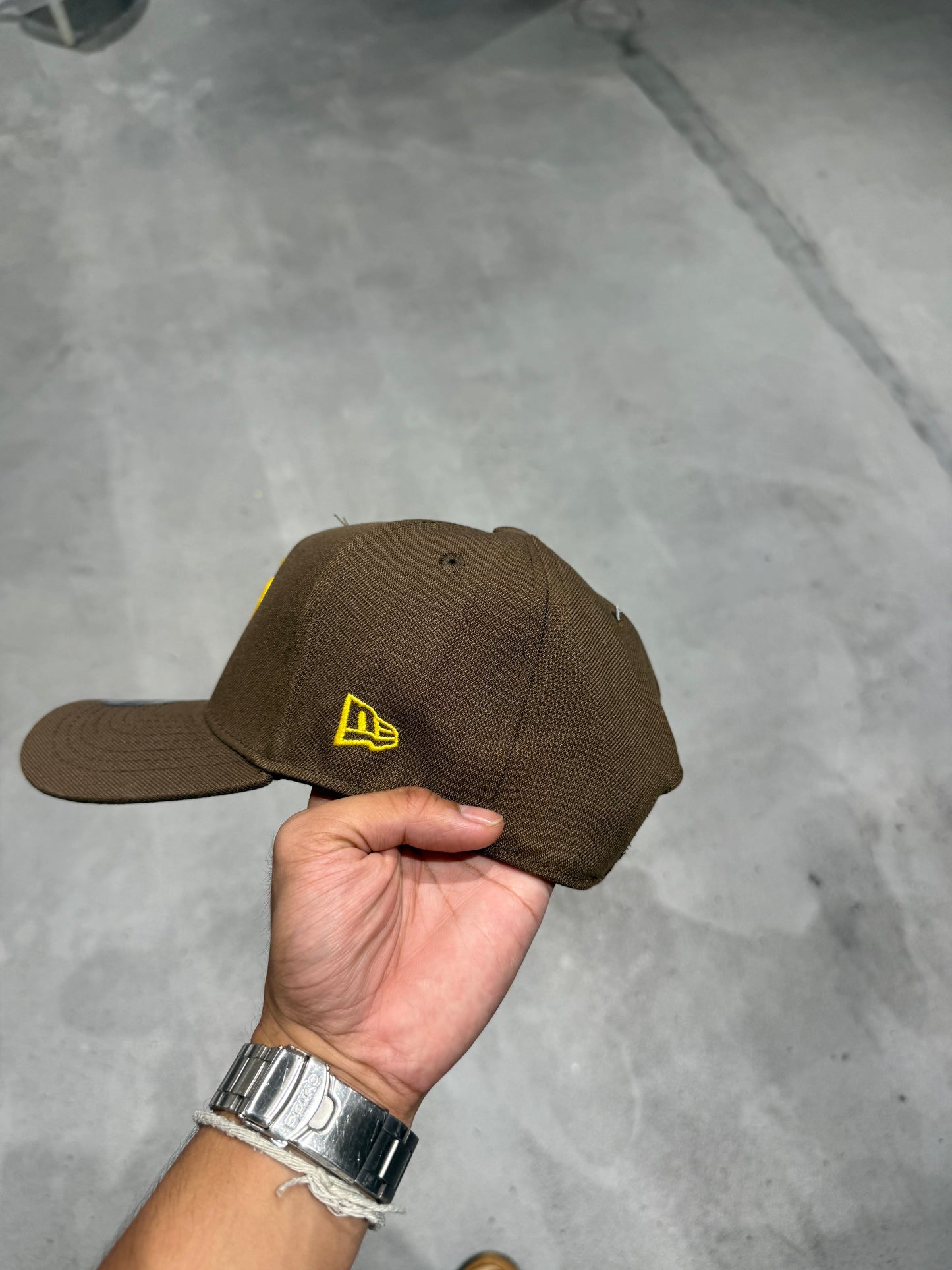 SD BROWN A FRAME HAT
