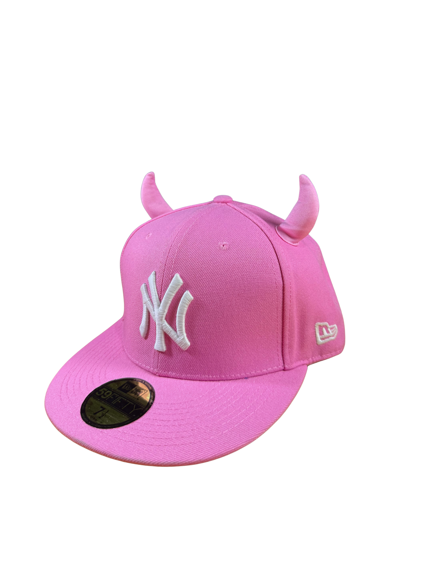 NY PINK HORN FITTED HAT