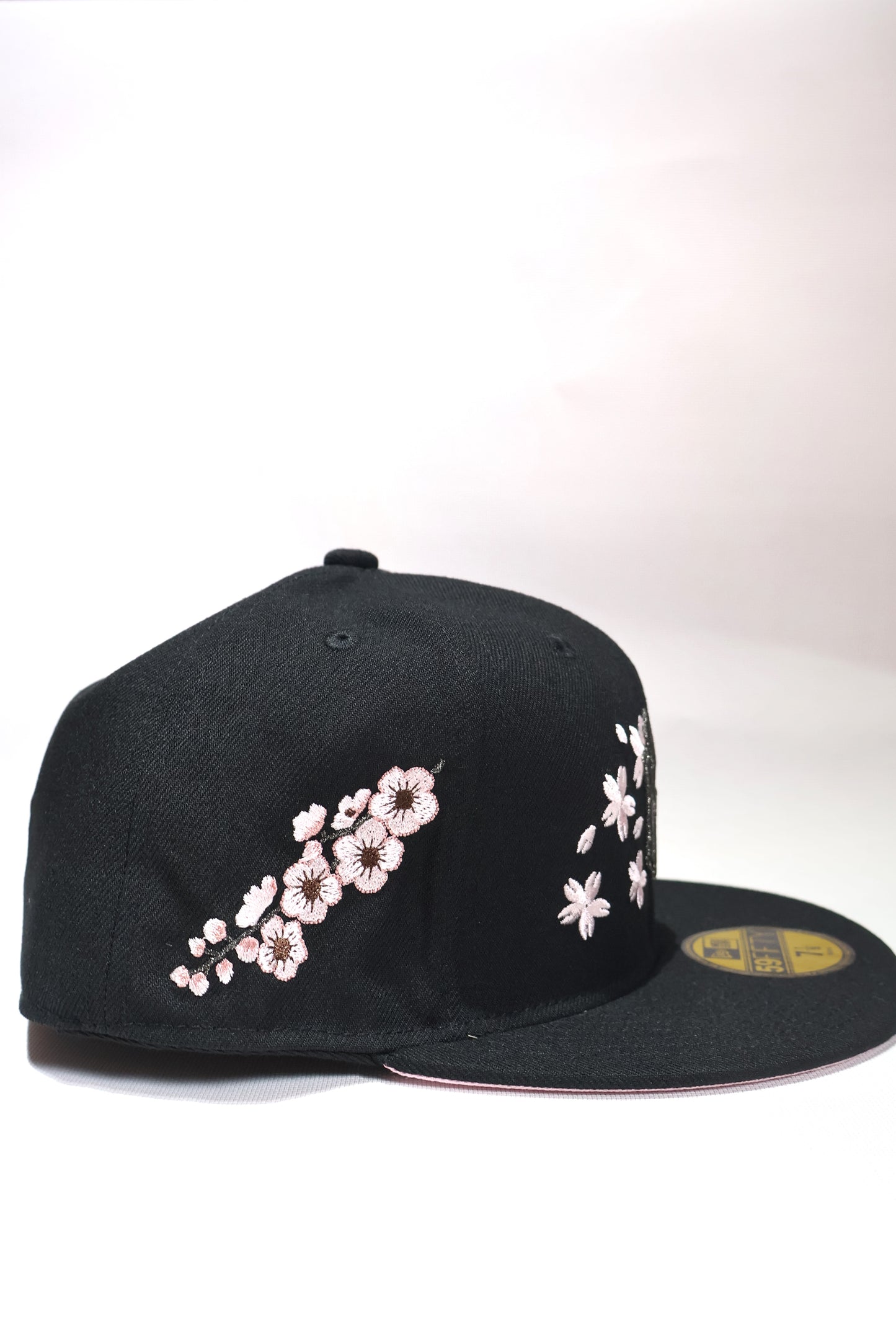 NY SAKURA FLORAL FITTED HAT