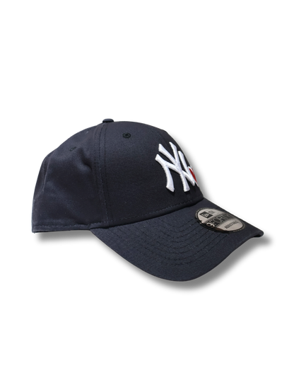 NY HEART STRAPBACK STRUCTURED NE