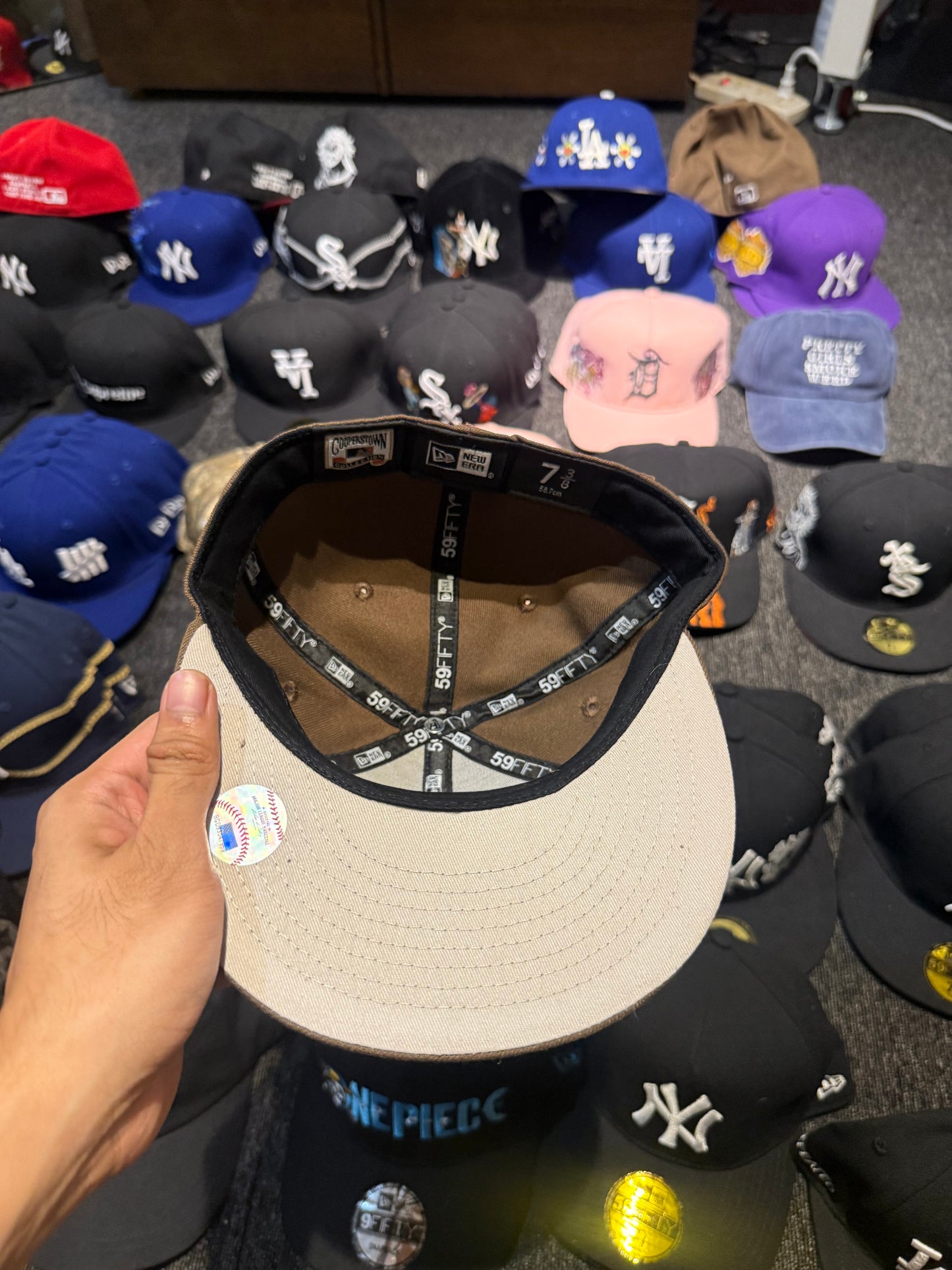 LA INVERTED FITTED BROWN