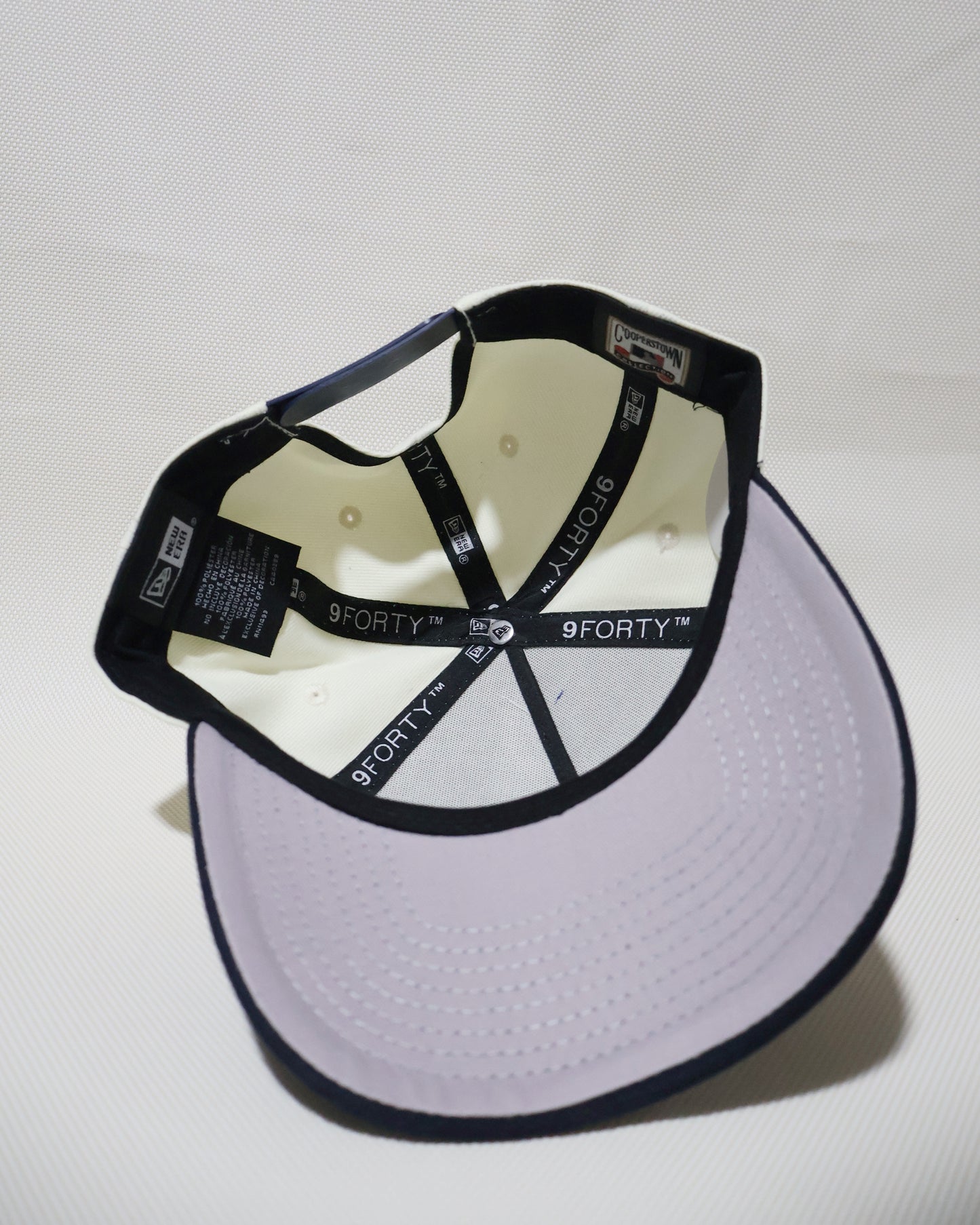 NY TWO TONE CREAM NAVY AFRAME