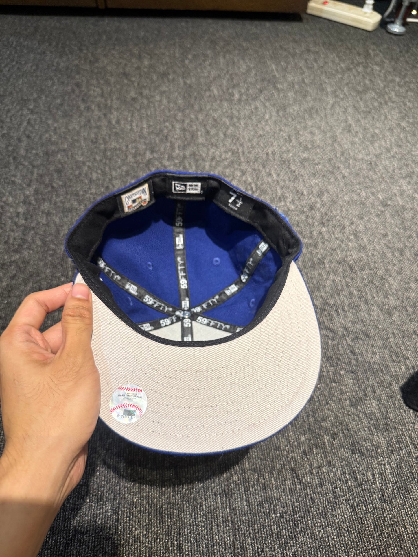 NY FLORAL BLUE FITTED HAT
