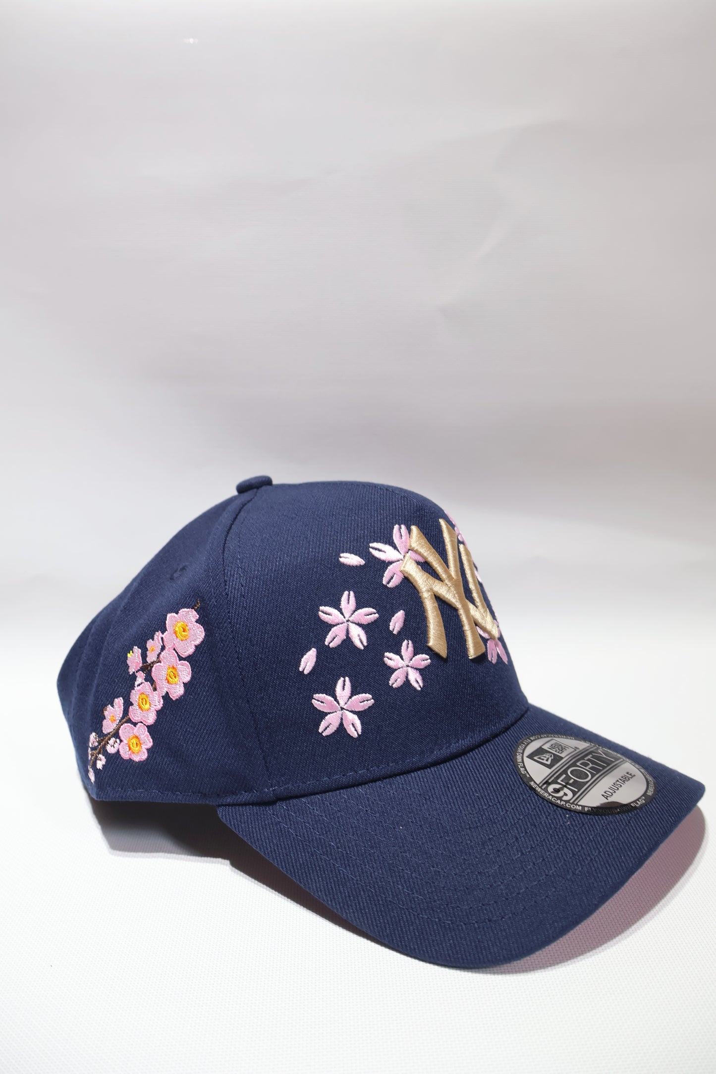 NY FLORAL NAVY A FRAME HAT