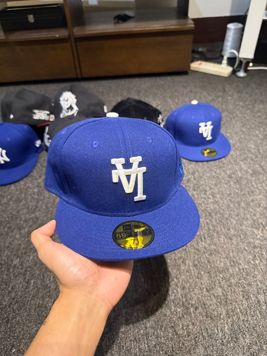LA INVERTED FITTED HAT