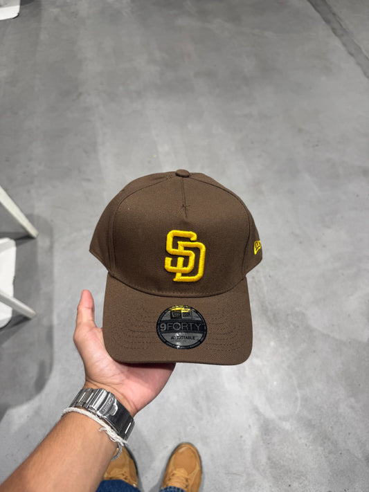 SD BROWN A FRAME HAT