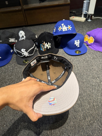 NY BROWN FITTED HAT