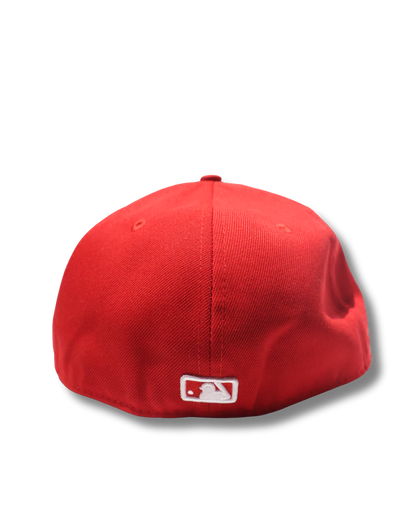 LA PLAIN RED FITTED HAT