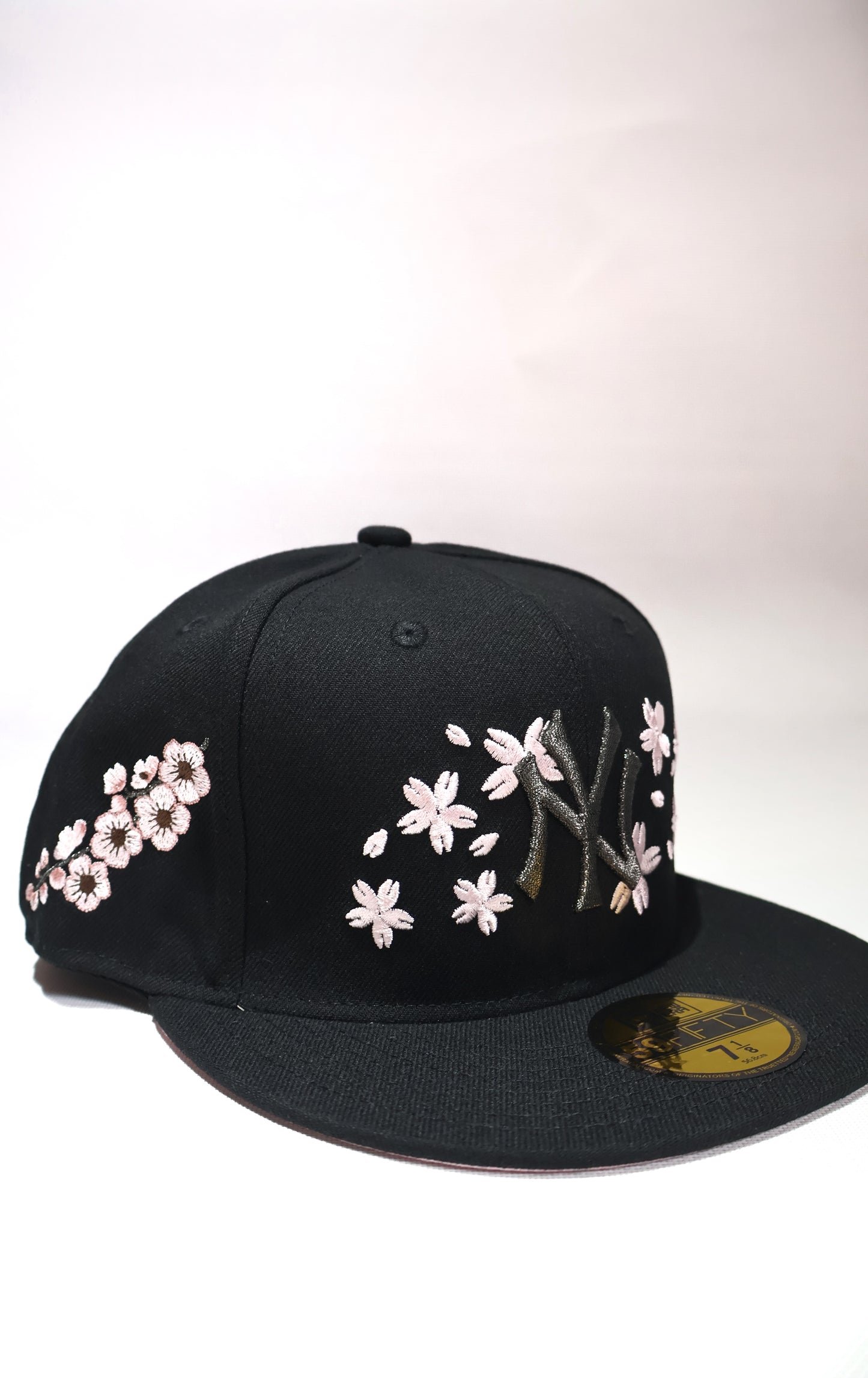 NY SAKURA FLORAL FITTED HAT