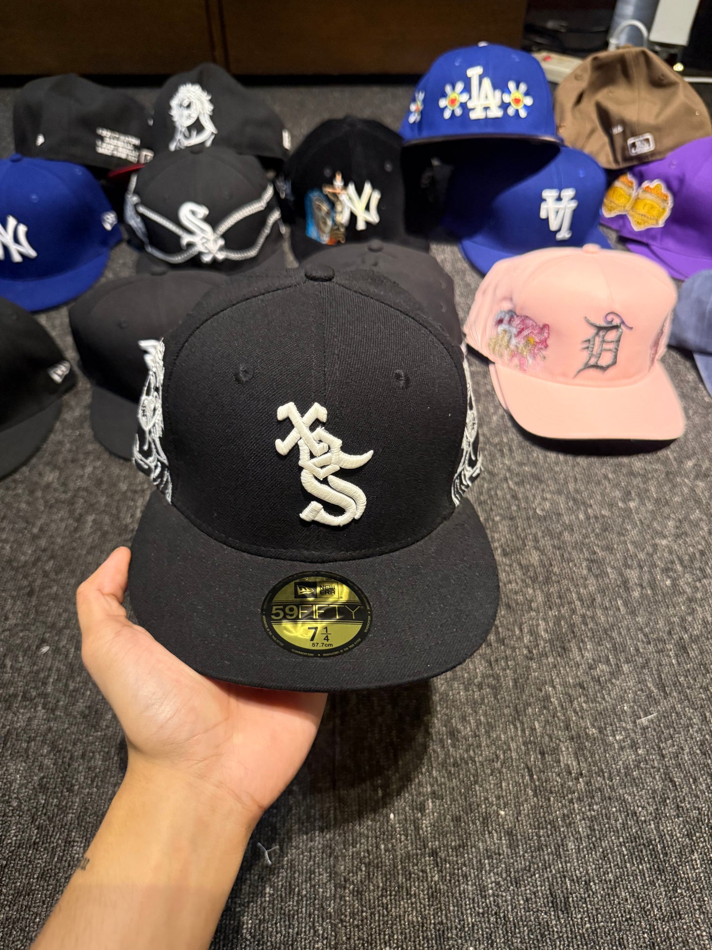 SOX JESUS FITTED ( SUPER SALE)