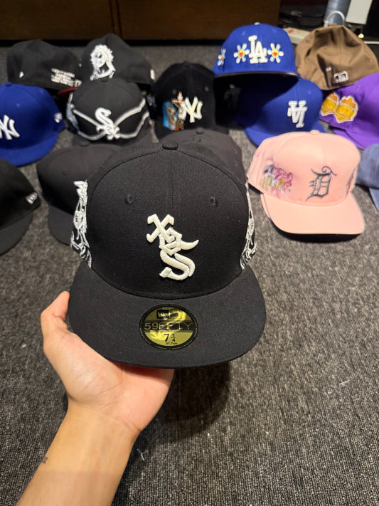 SOX JESUS FITTED ( SUPER SALE)