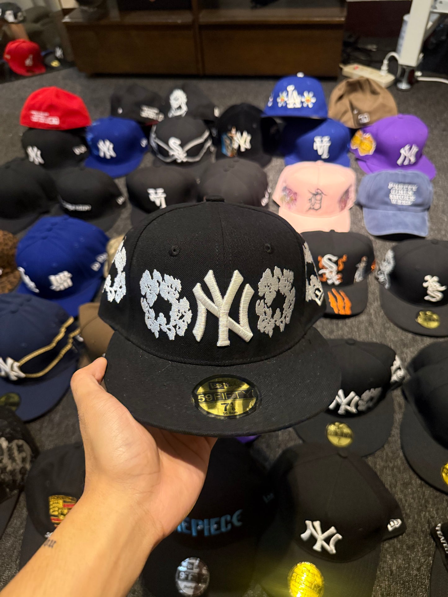 NY DENIM TEARS FITTED