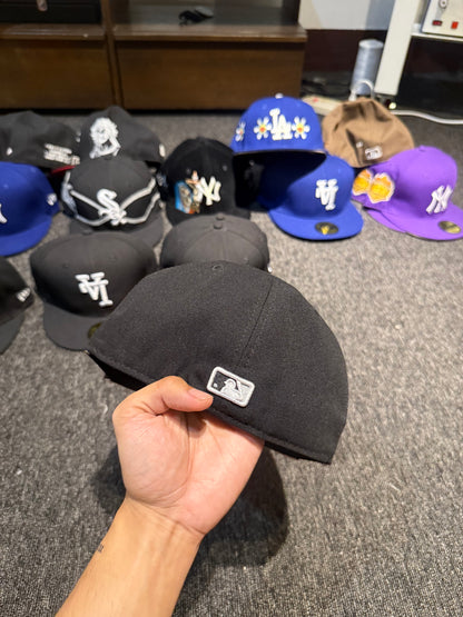 SOX KANYE FITTED HAT