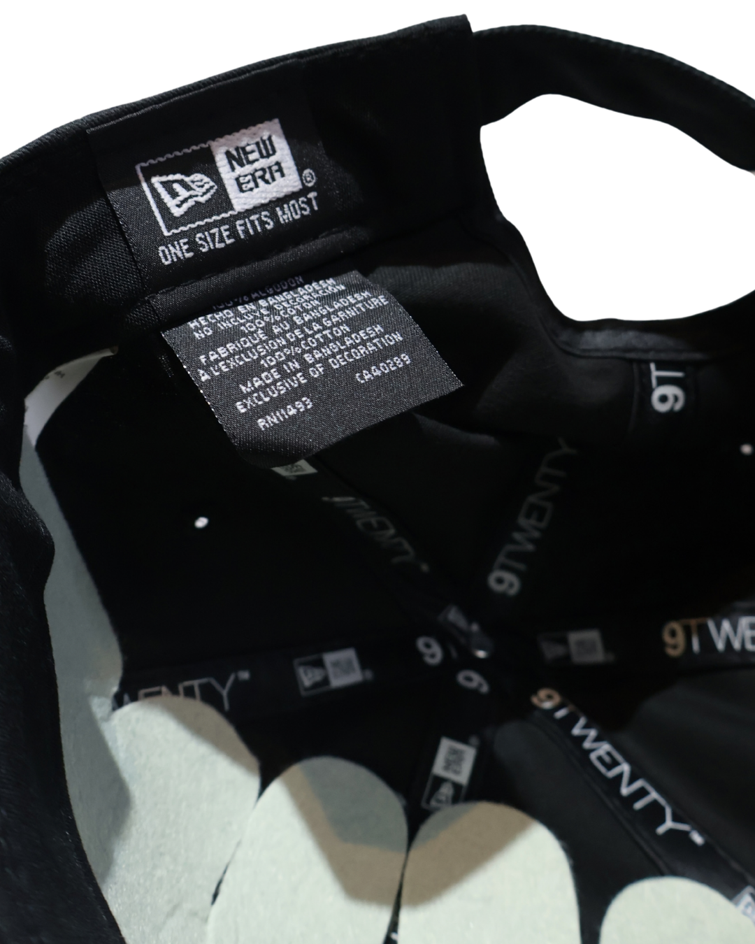 NY DADHAT 9TWENTY BLACK STRAPBACK