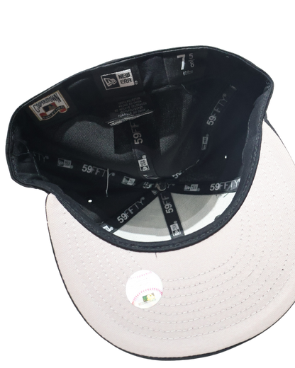 SOX PLAIN BLACK FITTED HAT