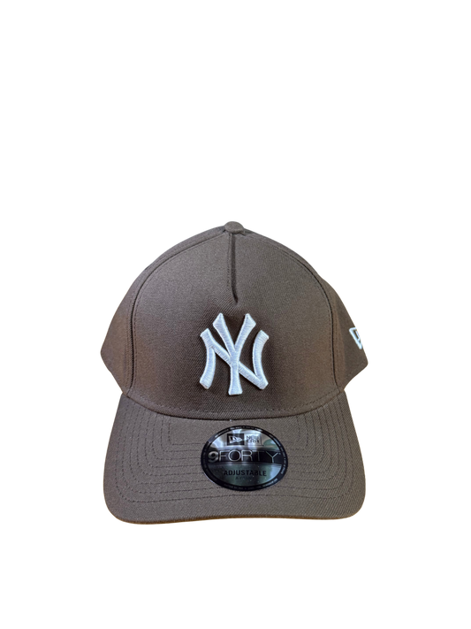 NY BROWN 9FORTY A-FRAME