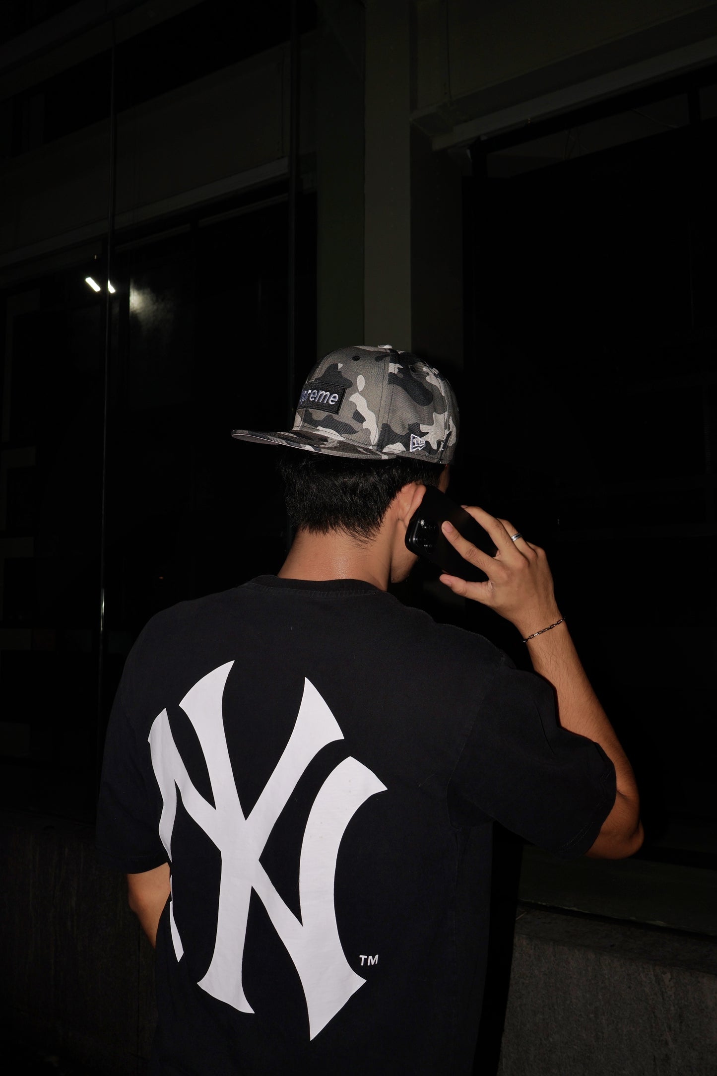SUPREME BAPE CAMOU FITTED HAT