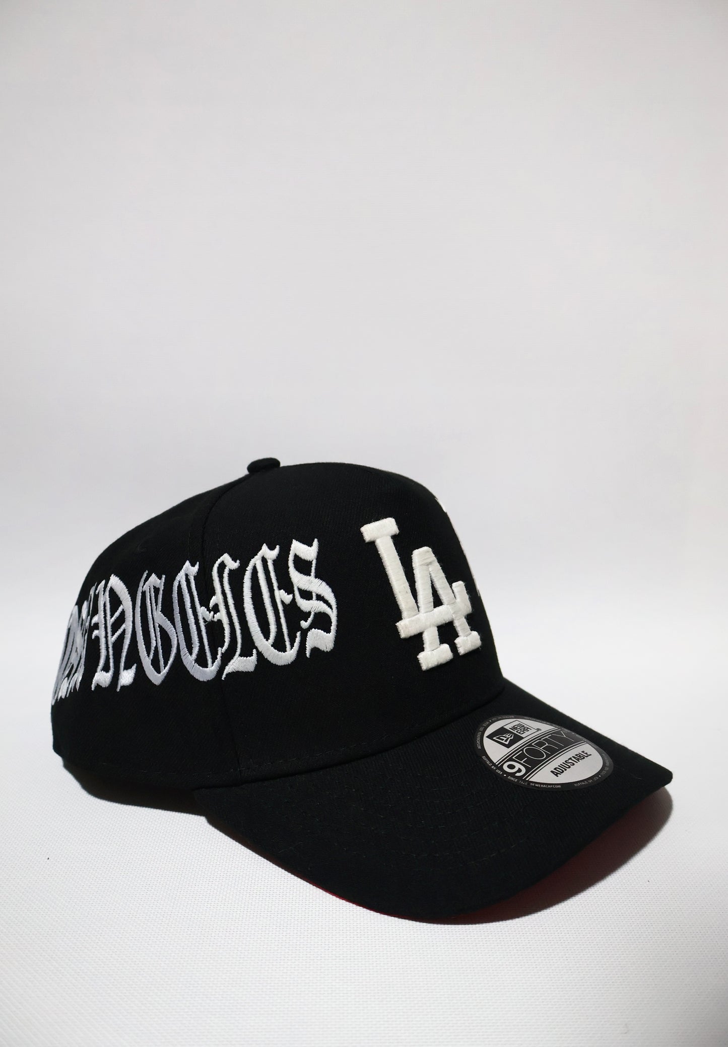 LA GOTHIC A FRAME HAT