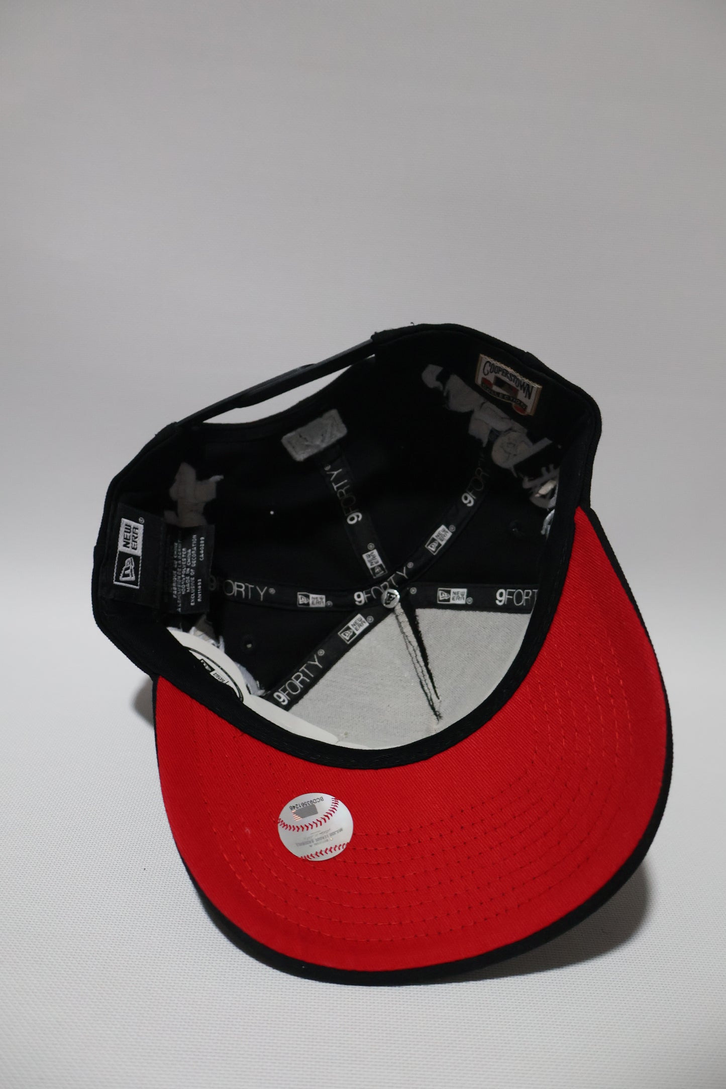 LA GOTHIC A FRAME HAT