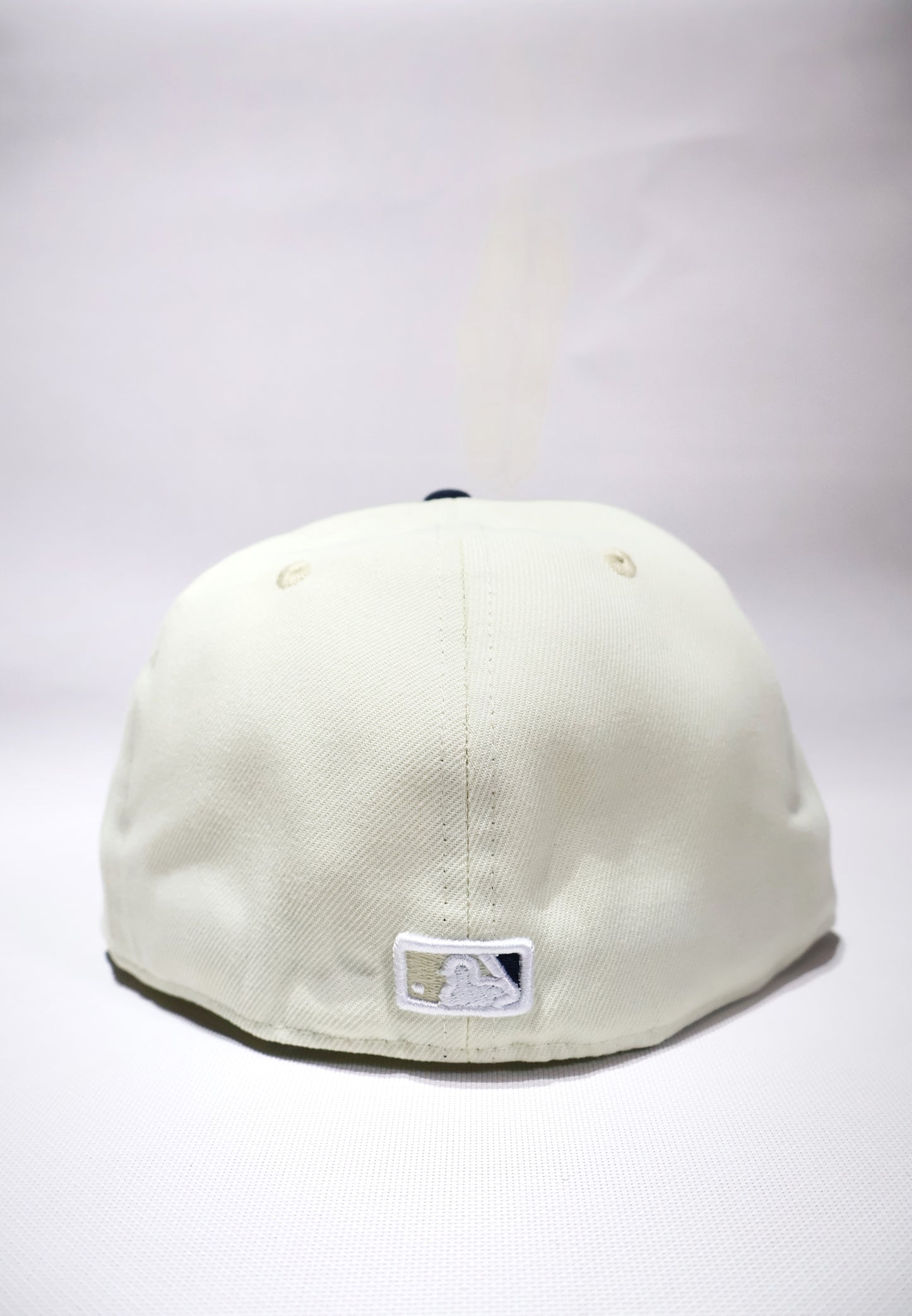 LA TWO TONE NAVY BLUE FITTED HAT