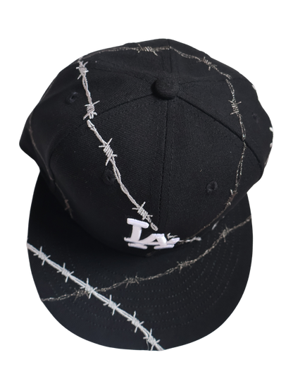 LA CHAIN ONFIELD FITTED