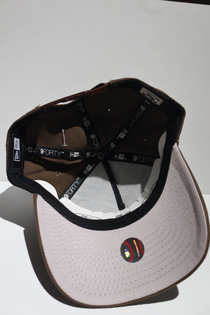 NY BROWN A FRAME SNAPACK