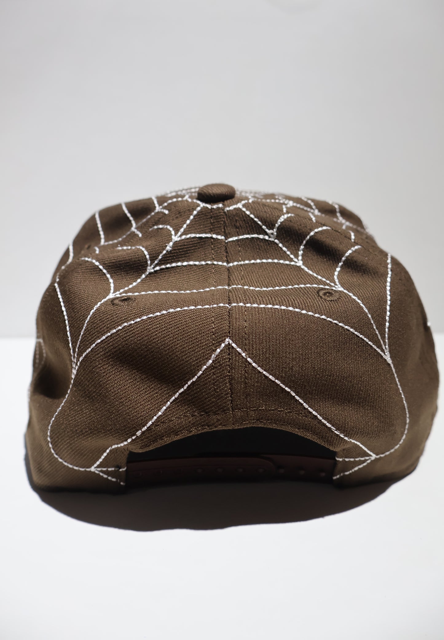 LA BROWN SPIDER WEB A FRAME HAT