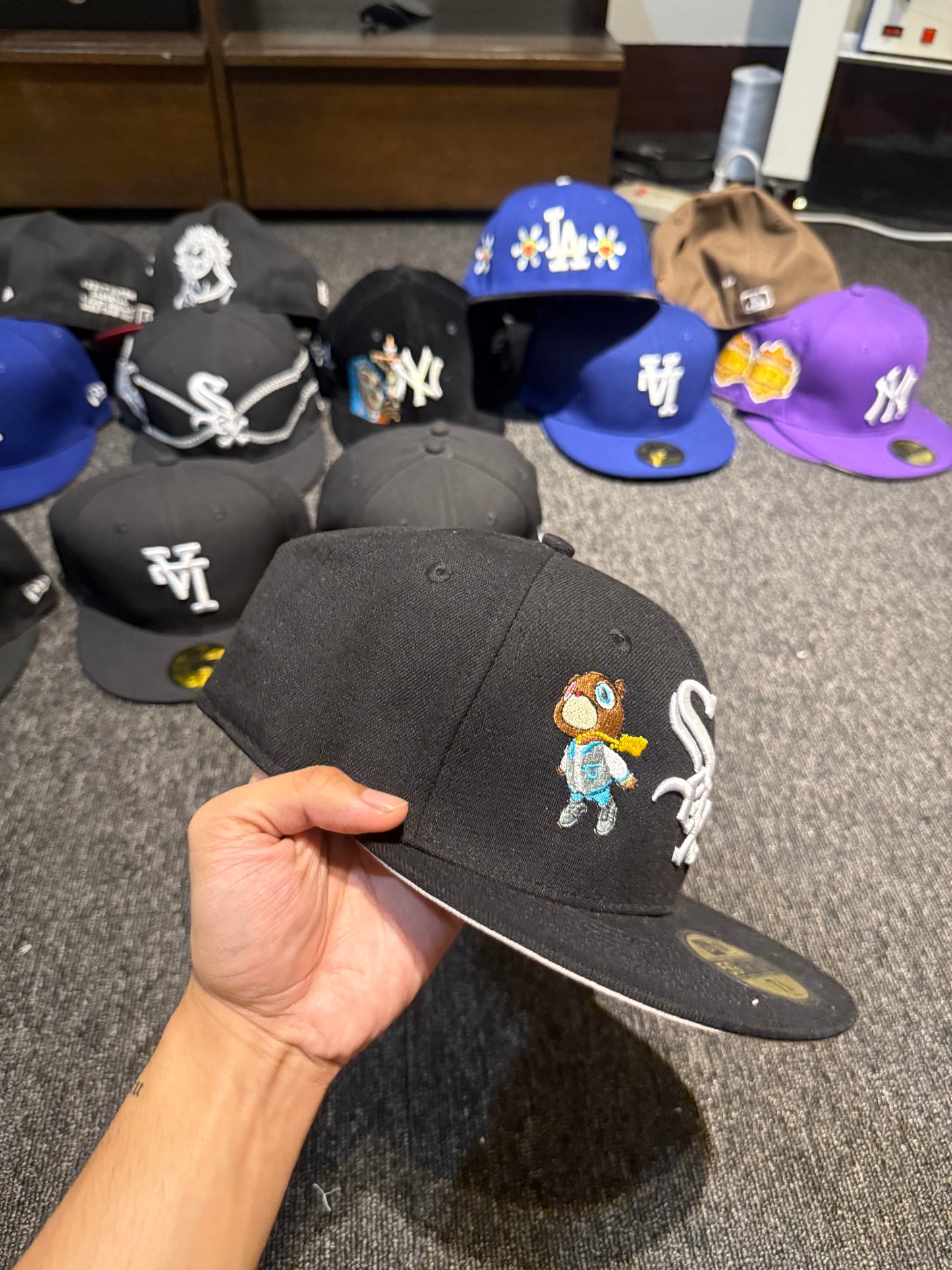SOX KANYE FITTED HAT