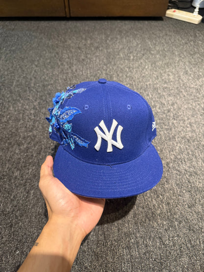 NY FLORAL BLUE FITTED HAT