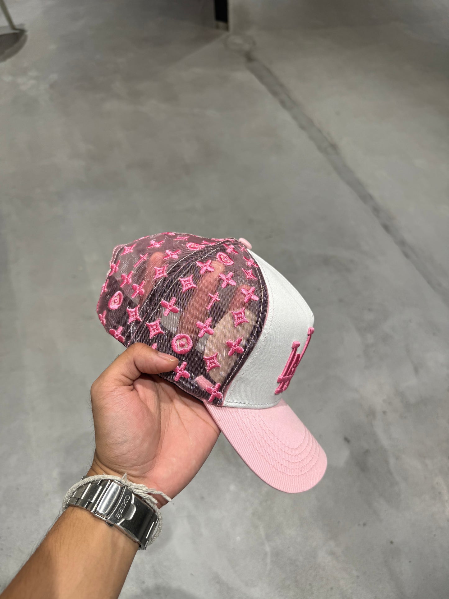 LA RUDE AWAKENINGS PINK TRUCKER