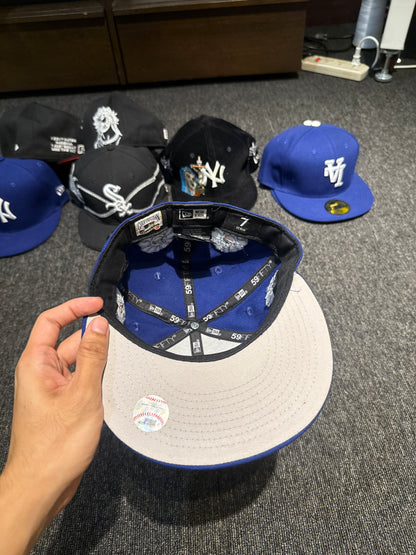 LA MURAKAMI FITTED HAT