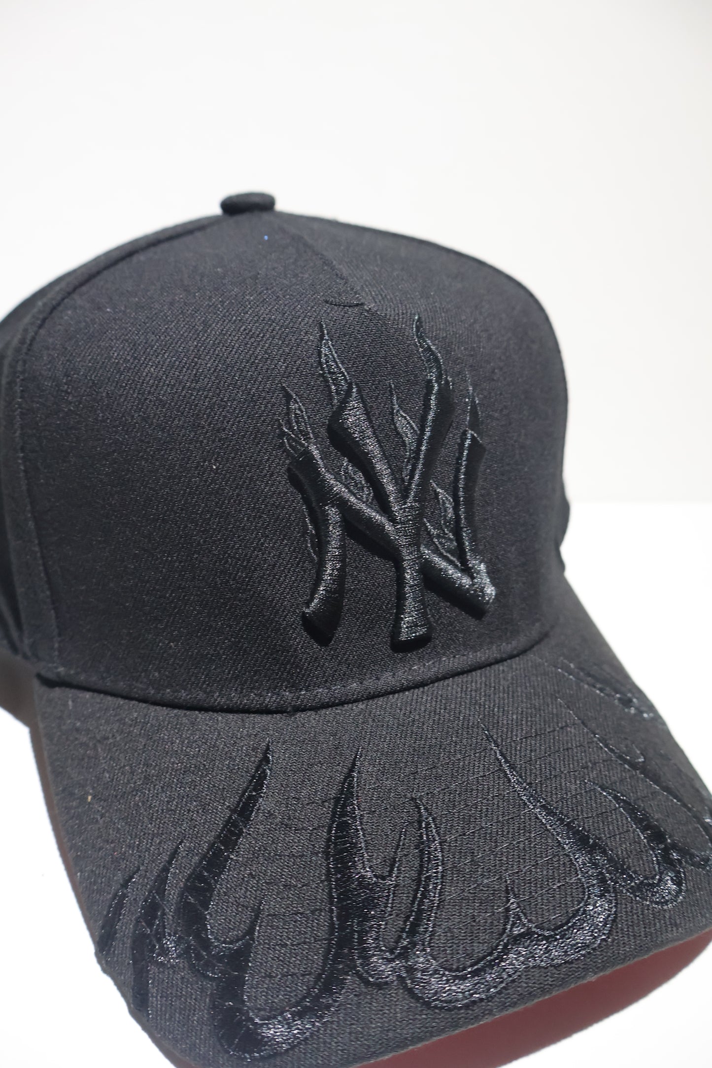 NY FLAMES TRIPLE BLACK A FRAME