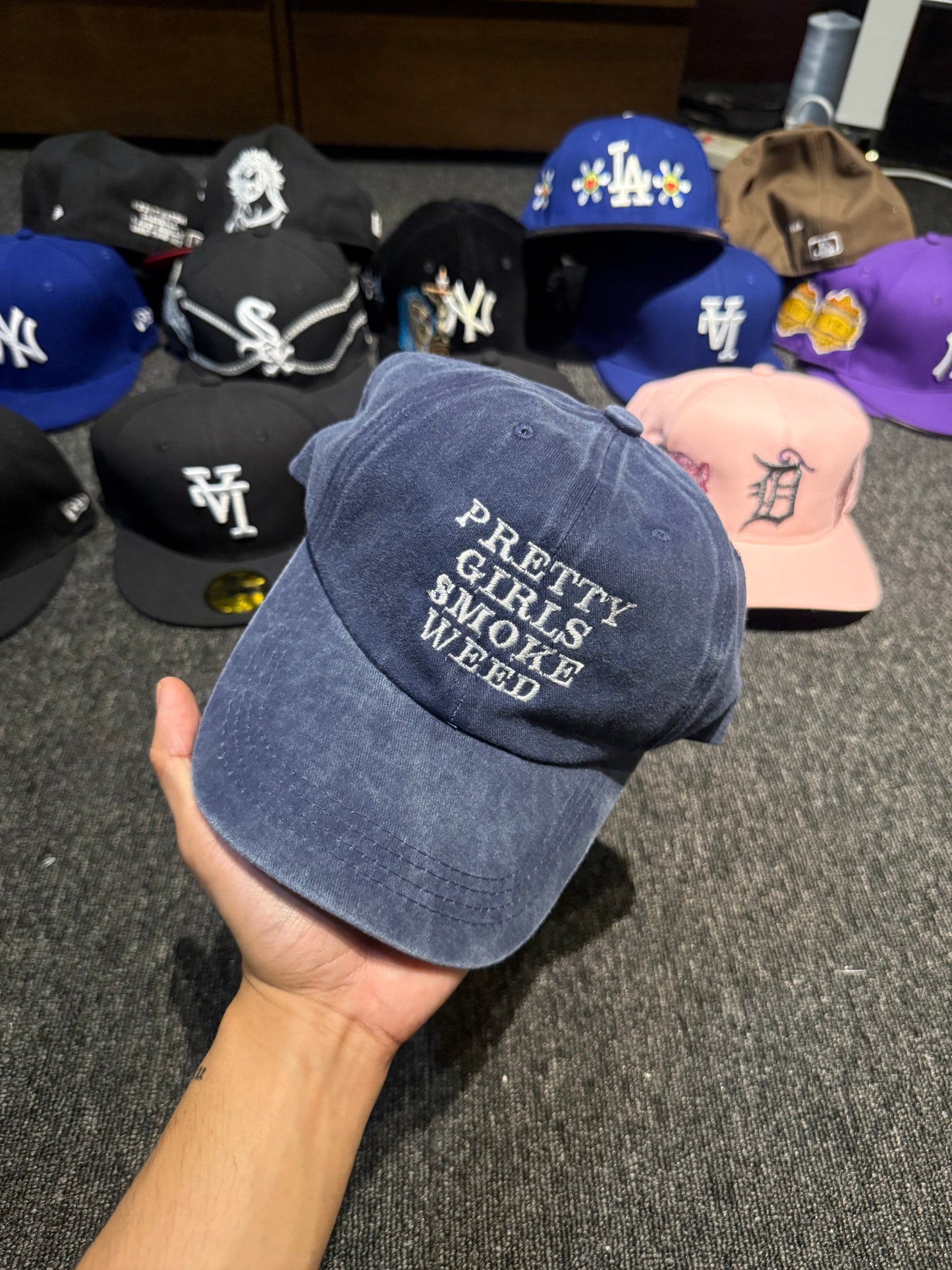 STATEMENT NAVY DADHAT