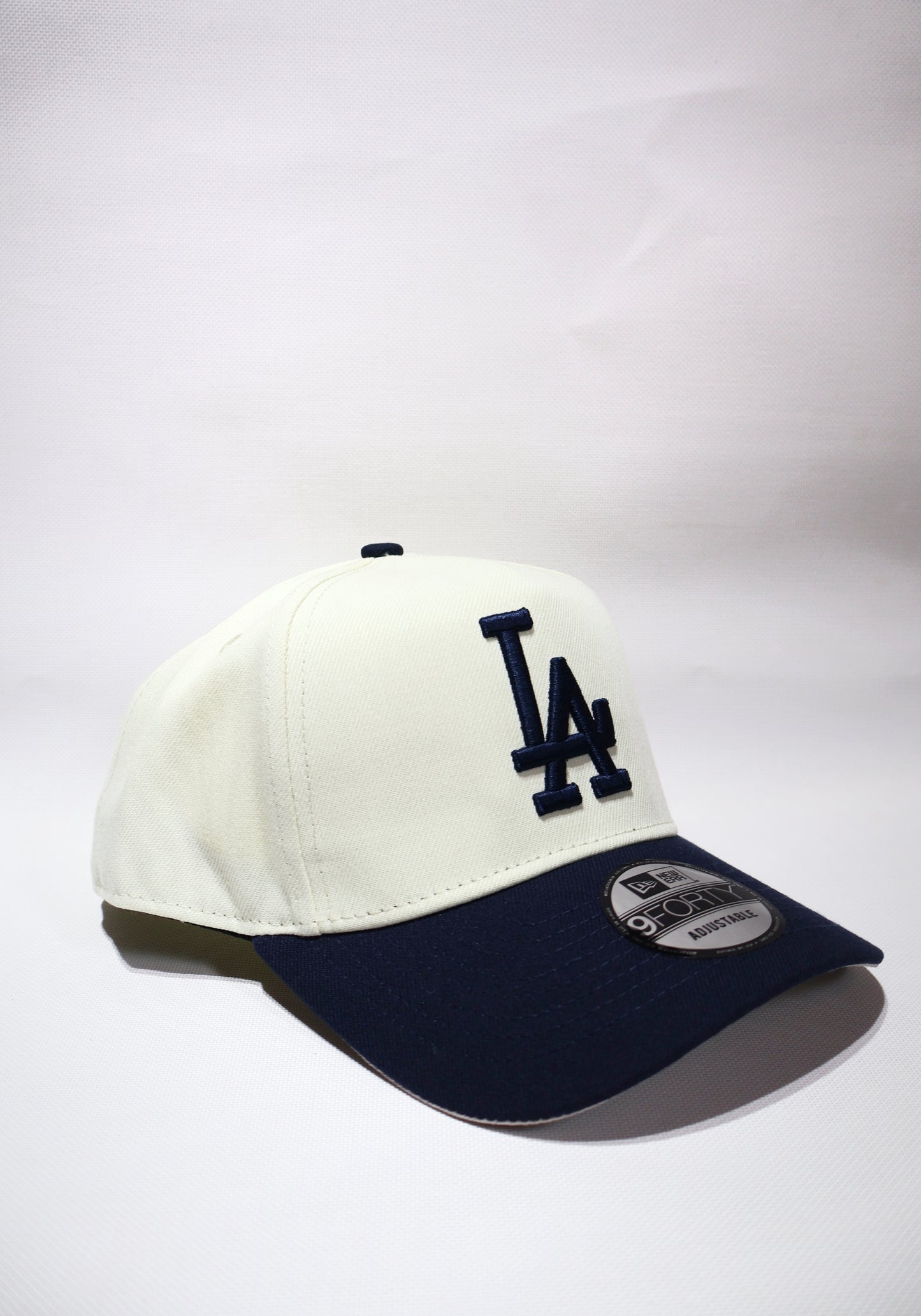 LA TWO TONE CREAM AND NAVY A FRAME