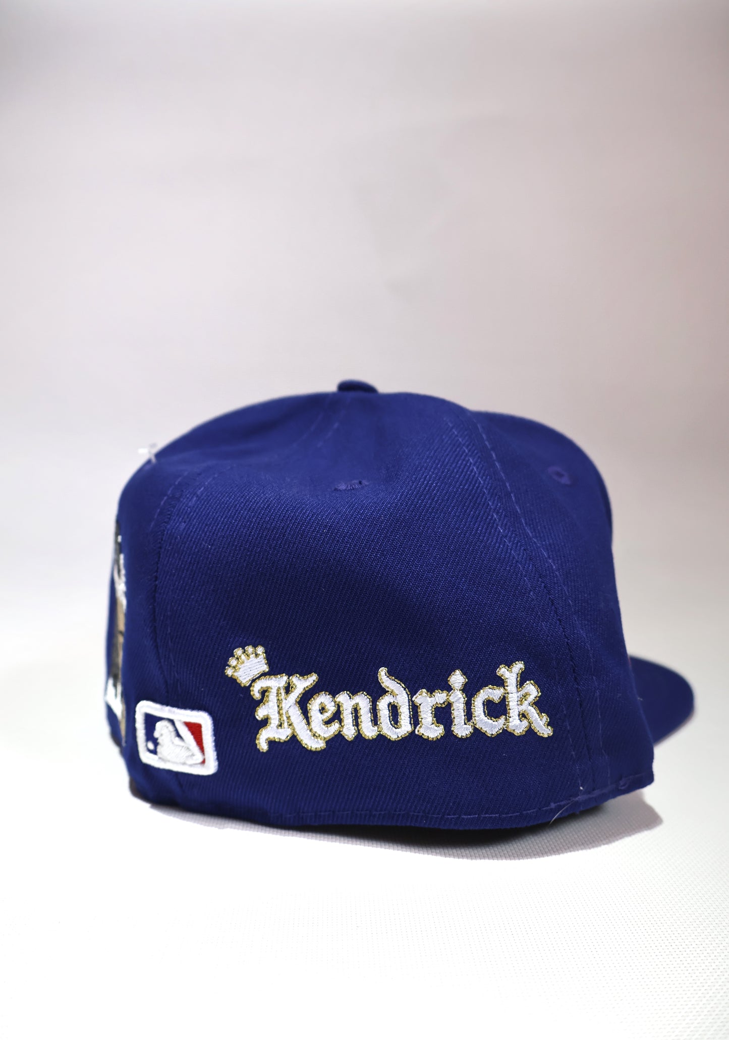 KENDRICK pg”LA”ng FITTED HAT