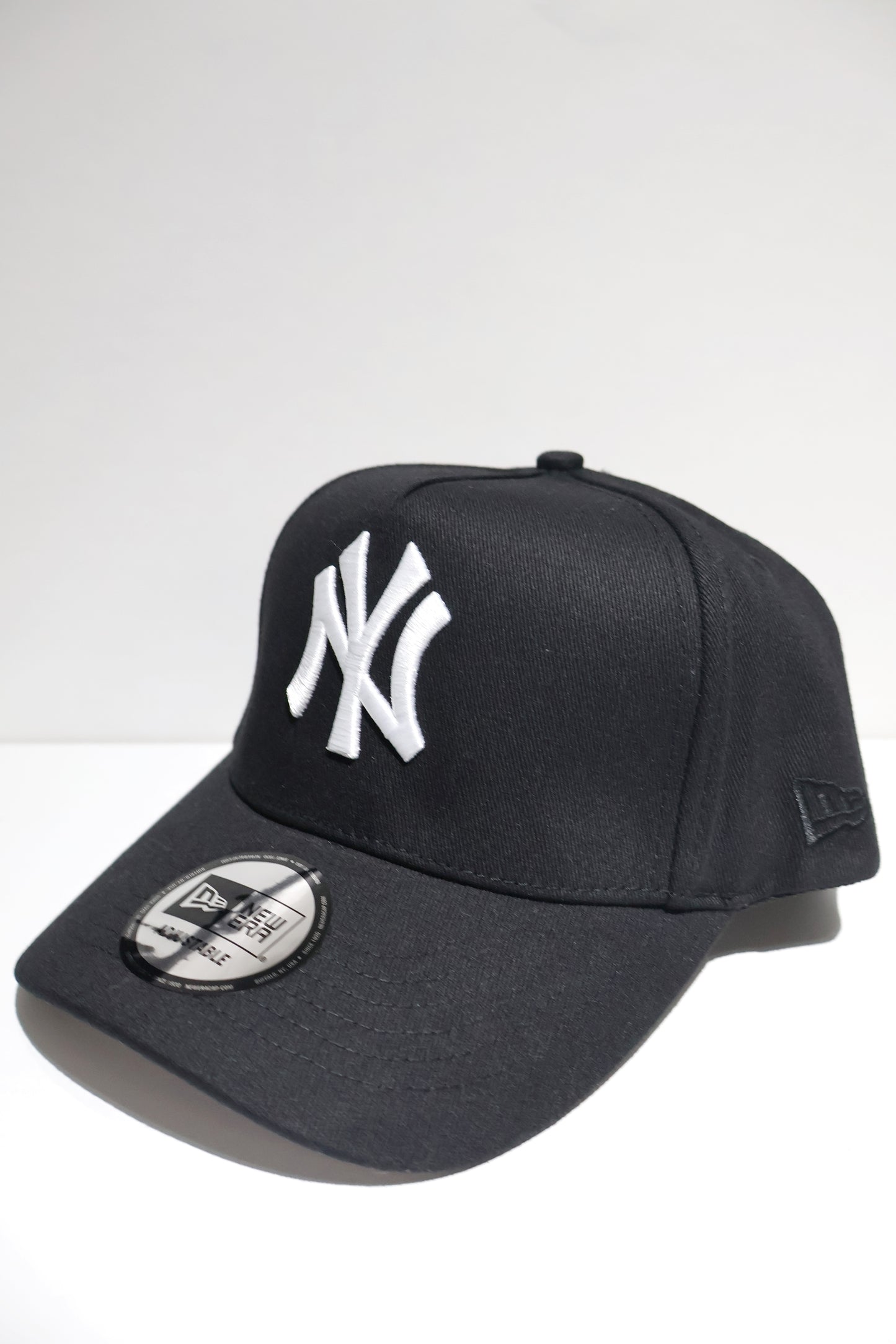 NY PLAIN BLACK A-FRAME SNAPBACK