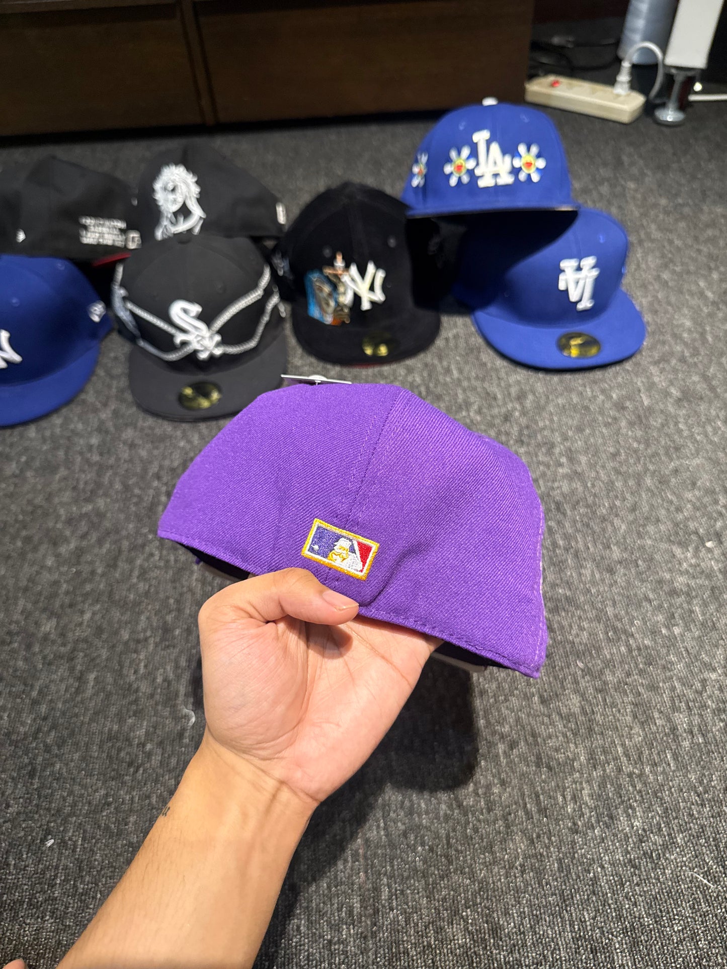 NY PURPLE FITTED HAT
