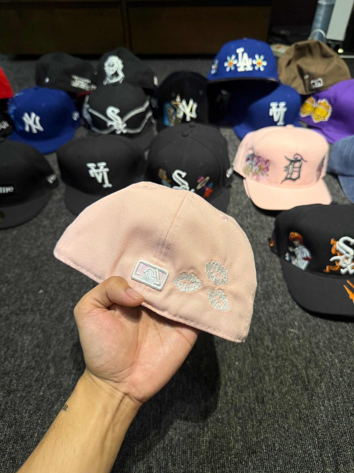 LA KISS MARK 777 FITTED HAT