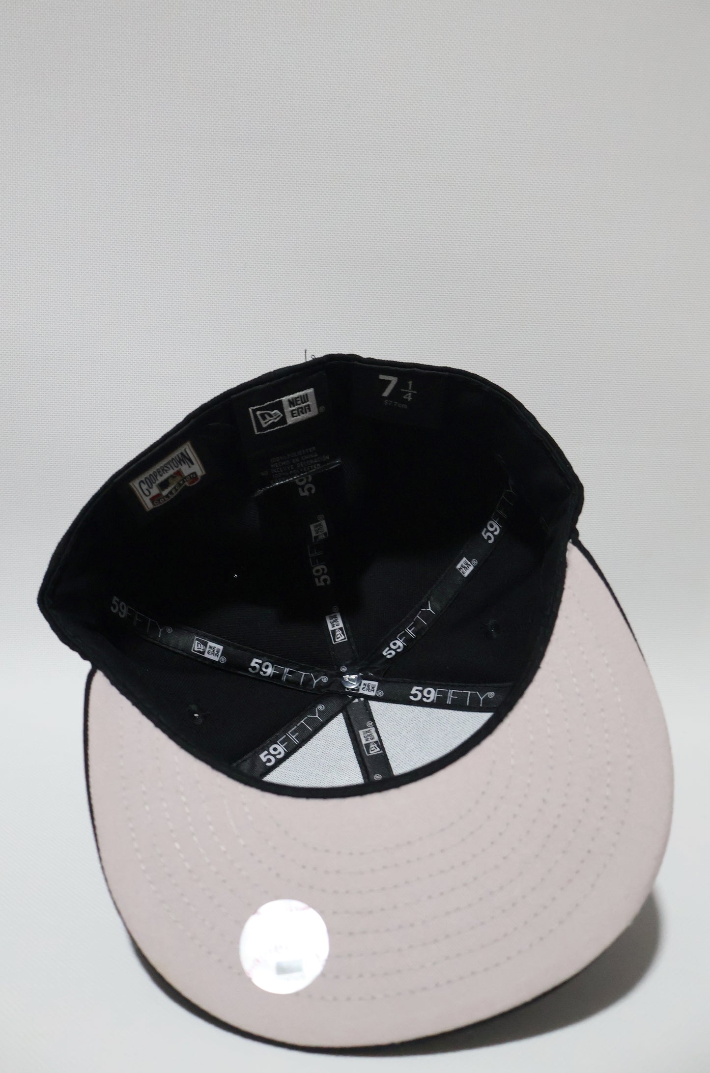 NY TRIPLE BLACK FITTED