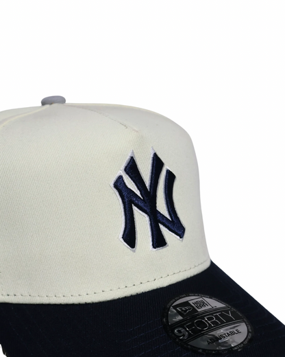NY TWO TONE CREAM NAVY SNAPBACK